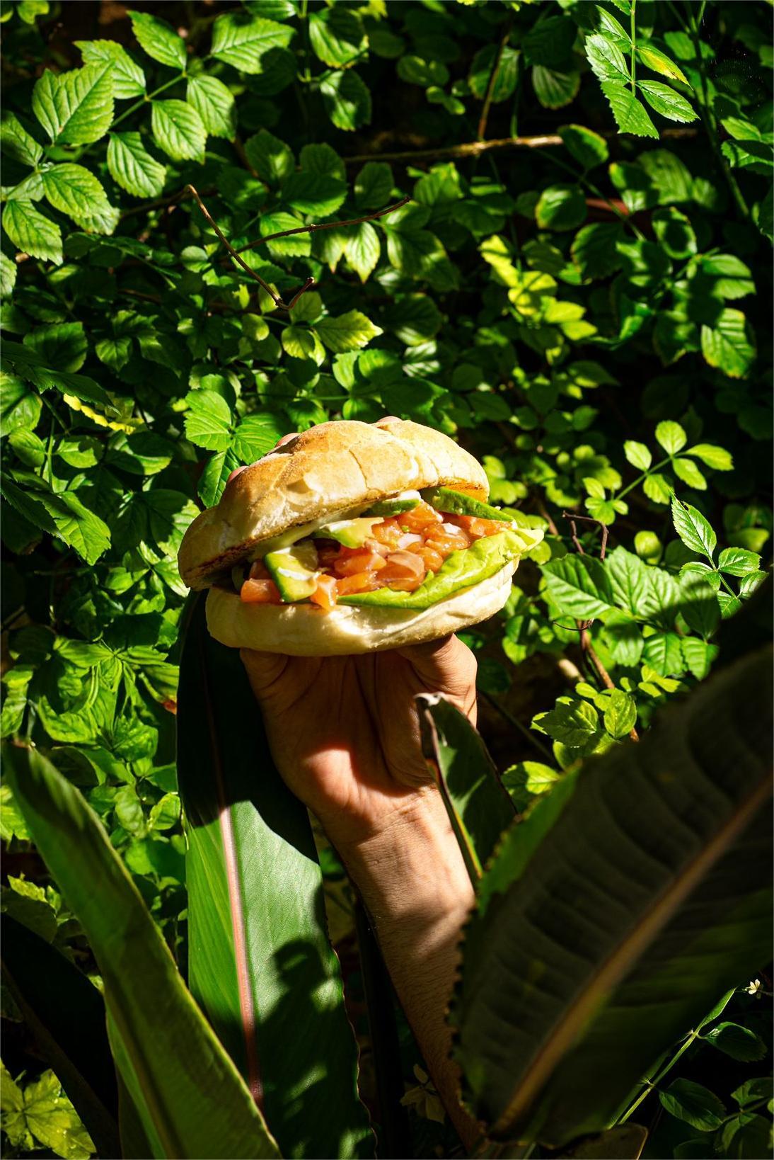 HAWAIIAN BURGER